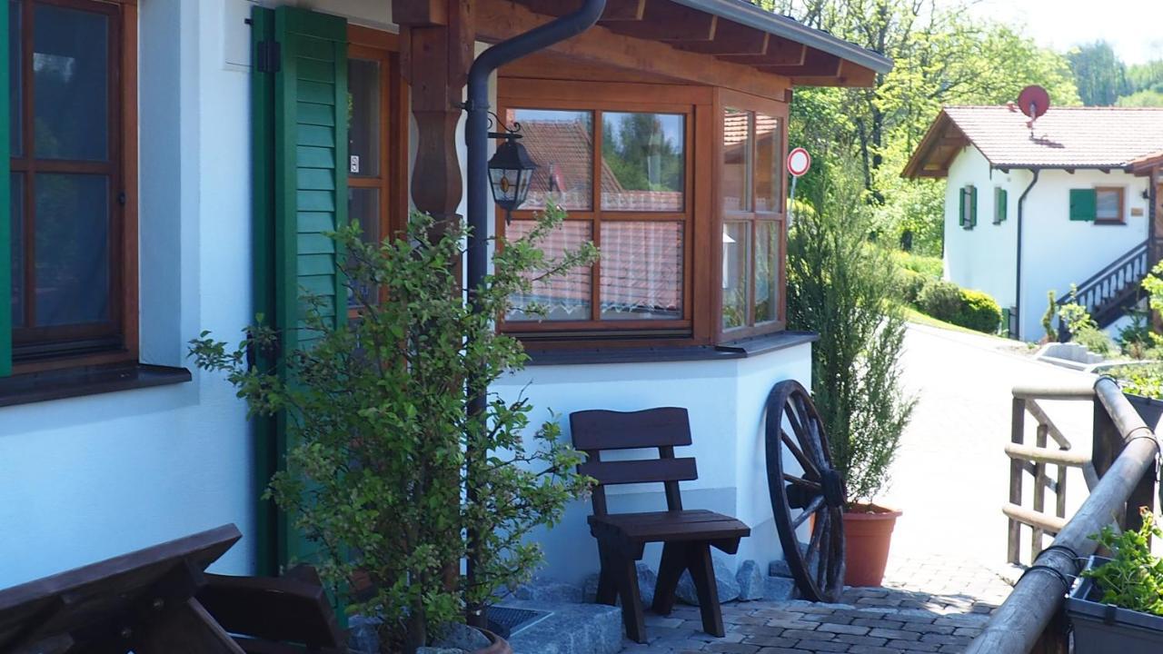 Golfchalet Uttlau Bad Griesbach  Exteriör bild